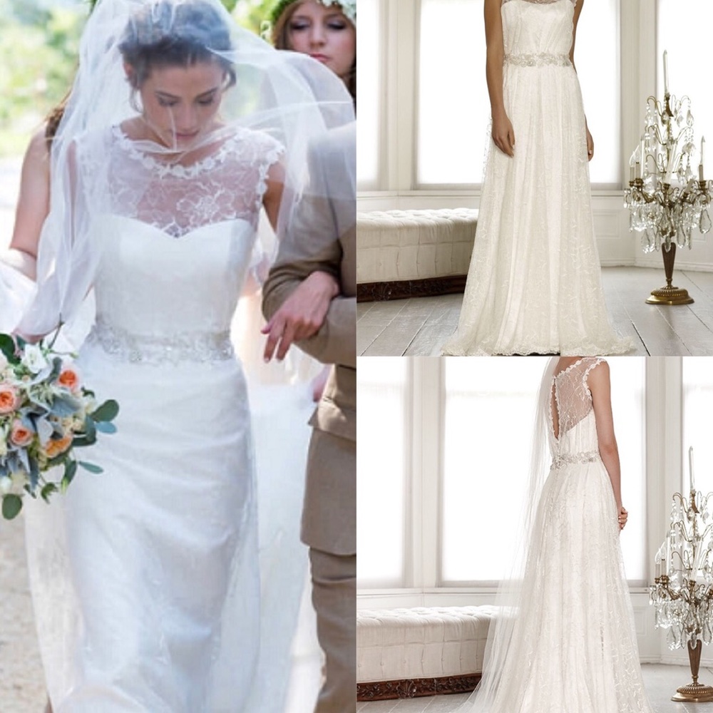Ivory Sassi Holford (Maya) wedding dress.